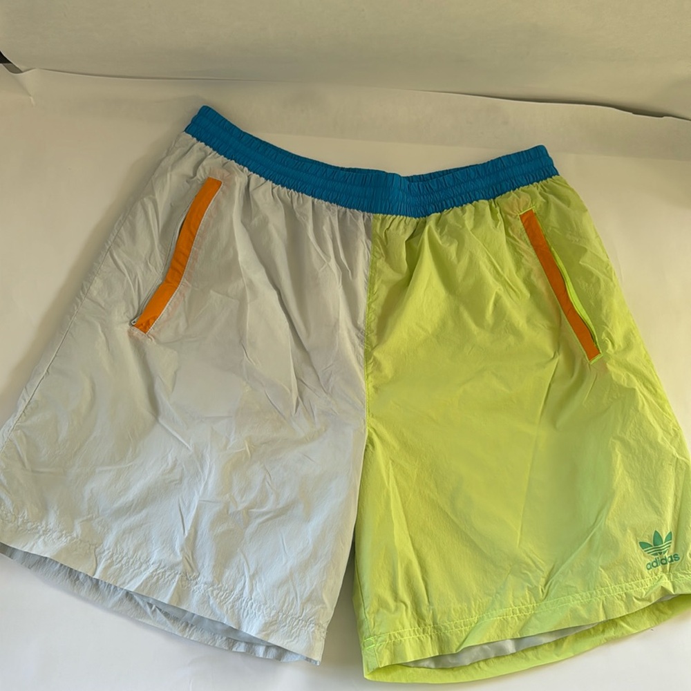 ADIDAS MENS  SHORTS